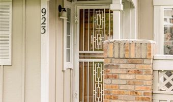 923 S Fairplay St, Aurora, CO 80012