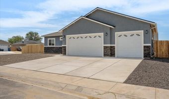 815 Great Basin Ln, Fallon, NV 89406