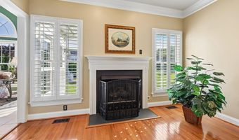 43760 COG HILL Ter, Ashburn, VA 20147