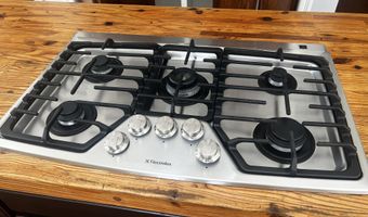 6441 Red Oak Dr, Bailey, MS 39320