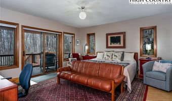 45 Dunvegan Rd, Banner Elk, NC 28604
