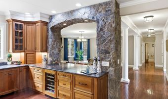 25 Ellison Dr, Bedford, NH 03110