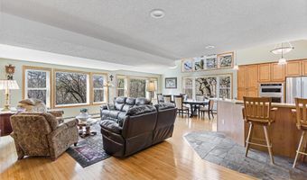 1342 Stagecoach Trl S, Afton, MN 55001