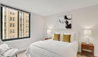 1021 N GARFIELD St N 606, Arlington, VA 22201