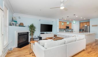 11200 SEABISCUIT Ln 101, Berlin, MD 21811
