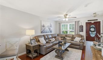 100 Woodlawn Ave 3, North Providence, RI 02904