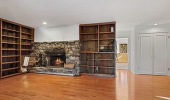 484 Cognewaugh Rd, Cos Cob, CT 06807