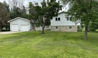1813 Derian Dr, Aberdeen, SD 57401
