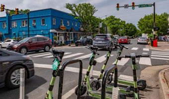 110 E SPRING St, Alexandria, VA 22301