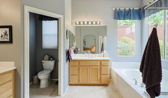 2322 Masters Rd, Carlsbad, CA 92008