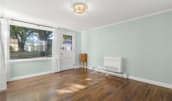 59 Merritt Rd, East Providence, RI 02915