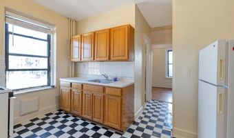 31-53 34th St, Astoria, NY 11106