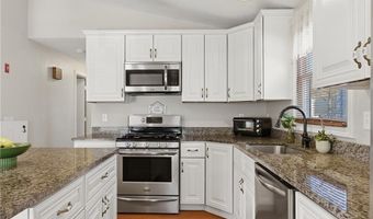 29 Morning Glory Rd, Cumberland, RI 02864