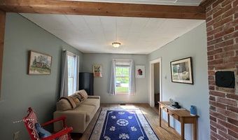 98 Bayview St, Belfast, ME 04915