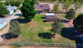 808 E Chapman Rd, Carlsbad, NM 88220