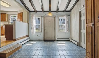 5 Pine St, Augusta, ME 04330