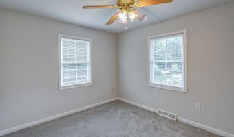 173 Pine Tag Ln, Appomattox, VA 24522