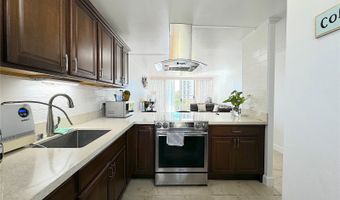 1128 Ala Napunani St 406, Honolulu, HI 96818