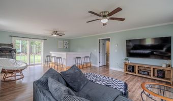 19 Magnolia Hill Rd, Bangor, ME 04401