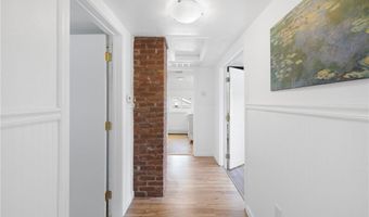 25 Willow Dr, Hopkinton, RI 02832