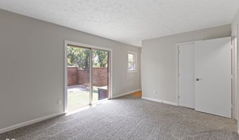 26 Sleepy Hollow Dr, Westfield, IN 46074