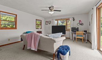 1218 W BREWSTER St, Appleton, WI 54914