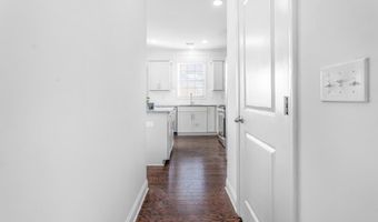 653 Highgarden Ln, Boiling Springs, SC 29316