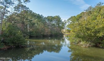 206 Willow Point Rd, Beaufort, SC 29906