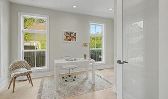 2902 VISTA St NE, Washington, DC 20018