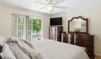212 Lexington Ave, North Providence, RI 02904