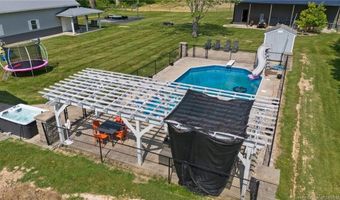 6092 N Jack Morgan Rd, Austin, IN 47102