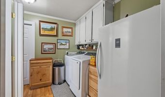902 F St, Barling, AR 72923
