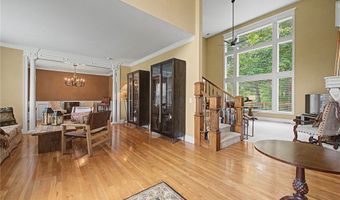 219 Ridgefield St, Bentonville, AR 72712