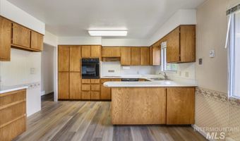 2011 Schodde, Burley, ID 83318