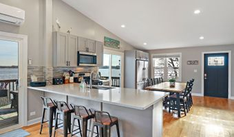 26048 W Forest Ave, Antioch, IL 60002