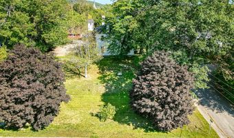 8 Crosby St, Augusta, ME 04330