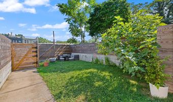 319 VARNUM St NW 3, Washington, DC 20011