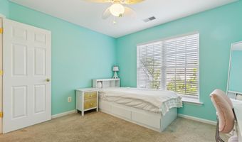 24769 STONE PILLAR Dr, Aldie, VA 20105