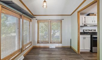 1516 N Ashland Ave, Beatrice, NE 68310