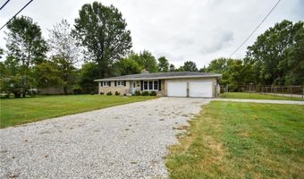 139 Factory Dr, Austin, IN 47102