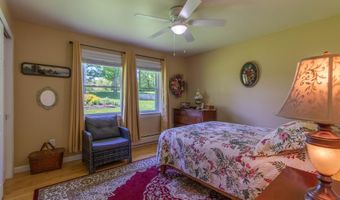 938 Stevens Rd, Barton, VT 05822
