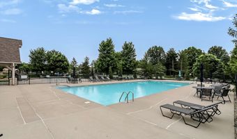 4380 Nottinghill Dr, Avon, IN 46123