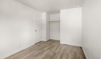 307 Occidental Cir, Santa Rosa, CA 95401