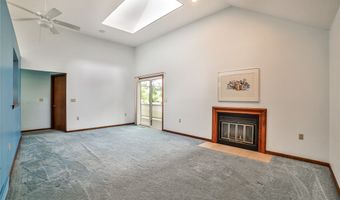 831 Robin Rd, Amherst, NY 14228