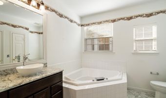 15 FIVE BRIDGES Ct, Barnegat, NJ 08005