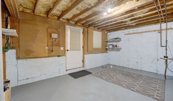 11 Lexington Rd, Avon, CT 06001