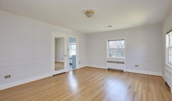 5135 MASSACHUSETTS Ave, Bethesda, MD 20816