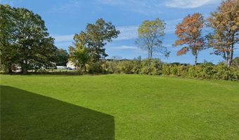 20 Maple Ct, Hopkinton, RI 02804