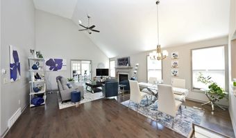 133 Boxelder Ln, Amherst, NY 14228
