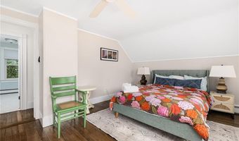 7 Pleasant Vw, Jamestown, RI 02835